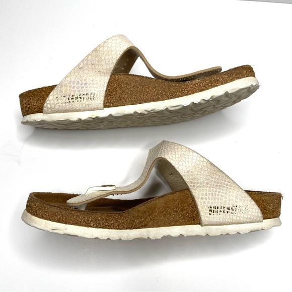 Birkenstock Iridescent White Snake-Print Thong Sandals - Picture 7 of 16